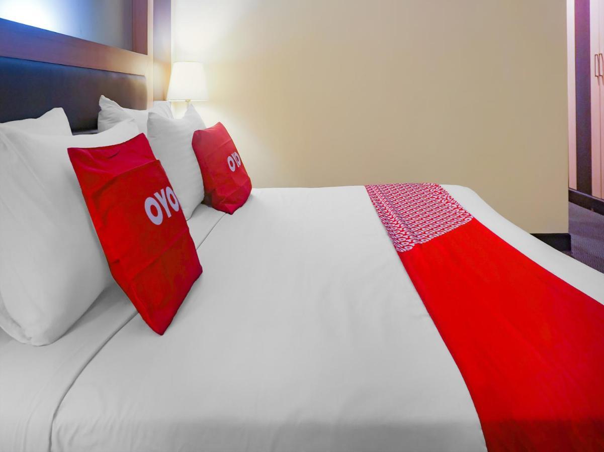 Oyo 3967 Hotel Pantai Wisata Macáçar Exterior foto